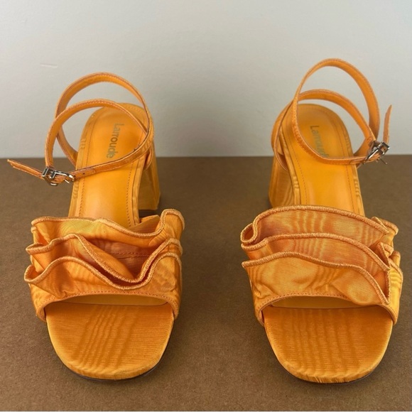 NEW LARROUDE ORANGE RUFFLE SANDALS - Picture 10 of 14